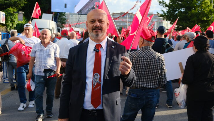 “Biz meydanlarda olduğumuz sürece bebek katilini dışarı çıkartamazlar”