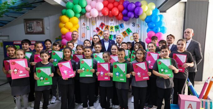 Sakarya’da 2025-2026 Eğitim Öğretim Yılı Karne Sevinciyle Tamamlandı