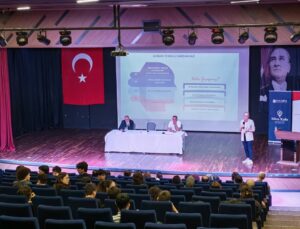 “EĞİTİMDE BİLİM İLETİŞİMİ ZİRVESİ”NDE BULUŞTULAR
