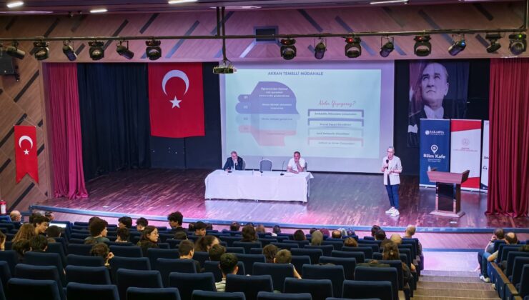 “EĞİTİMDE BİLİM İLETİŞİMİ ZİRVESİ”NDE BULUŞTULAR