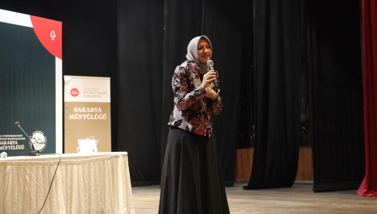 “Sevgiyle tanışılan değerler kalplerde daha kalıcı yer edinir”