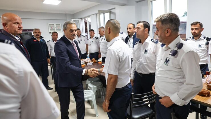 Başkan Alemdar gün aydınlanırken şoförlerle buluştu