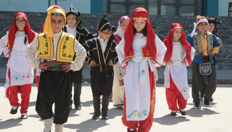 Arifiye İlkokulu Çocuk Şenliği gerçekleşti