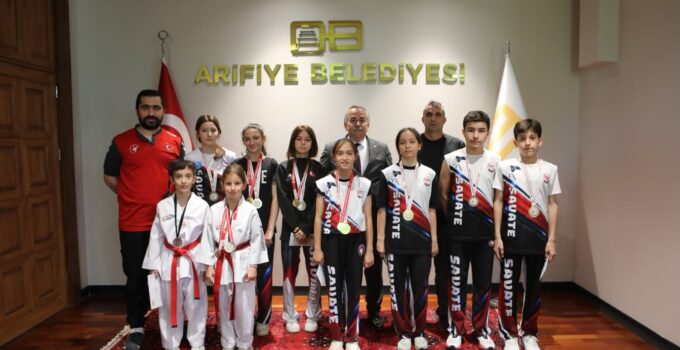 Asteriks Taekwondo Turnuvası’nda ilçemizi başarı ile temsil ettiler