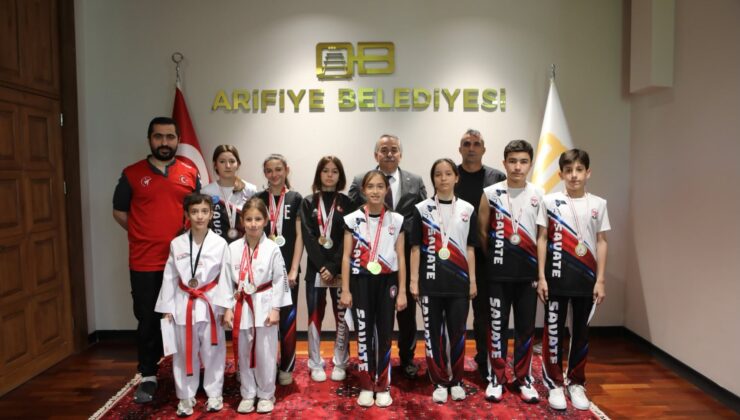 Asteriks Taekwondo Turnuvası’nda ilçemizi başarı ile temsil ettiler