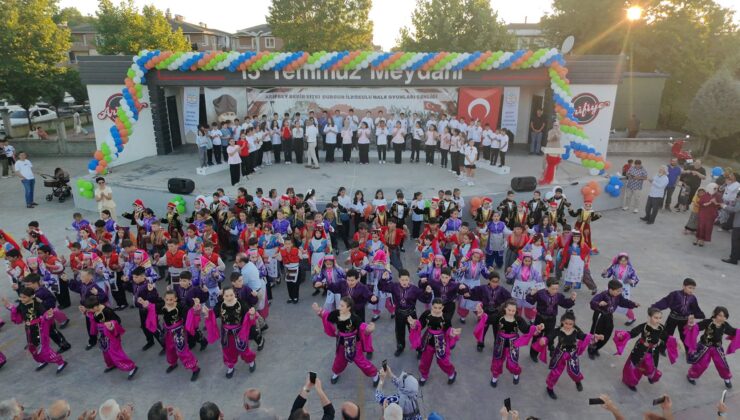 Bekir Sıtkı İlkokulu’ndan muhteşem Halk Oyunları Şenliği:Başkan Karakullukçu’da oynadı.