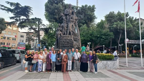 Arifiye İlköğretmen Okulu Mezunları Orhangazi’de Buluştu