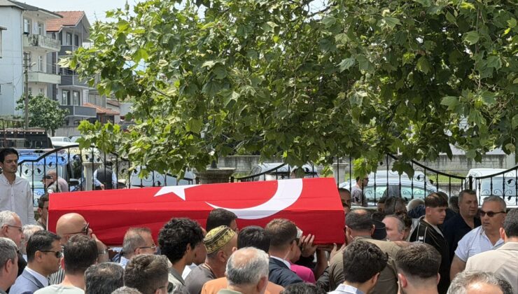 Emekli Vali Şemsettin Uzun’un Arifiye’den son yolculuğuna uğurlandı
