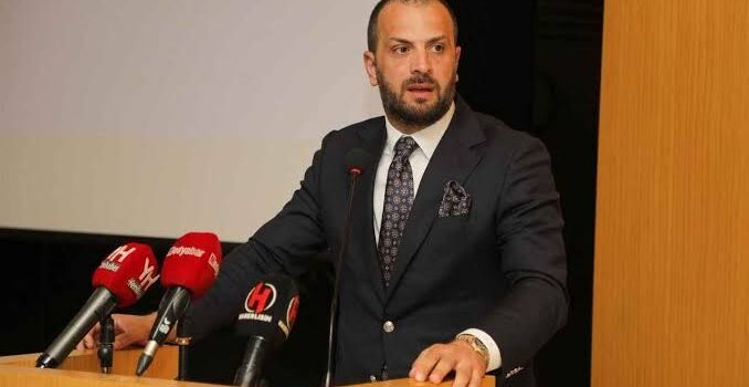 Murat Ekşi “Müteahhitleri AKSA ile belediye arasında muhatap bırakmayın”