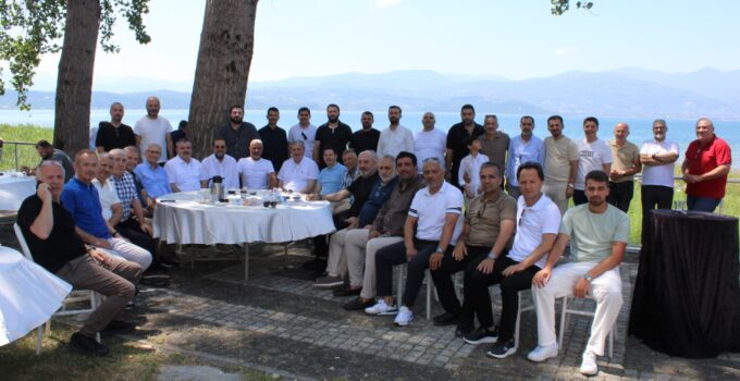 MÜSİAD Sakarya ailesi geleneksel kahvaltıda buluştu