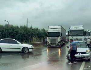 Arifiye’de zincirleme kaza!