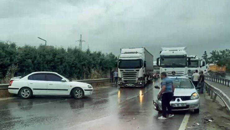 Arifiye’de zincirleme kaza!
