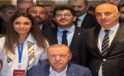 Cumhurbaşkanı Erdoğan ile aynı karede olmaktan onur duydu!