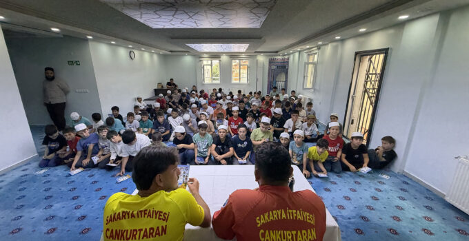 Büyükşehir cankurtaranlarından çocuklara hayat kurtaran eğitim