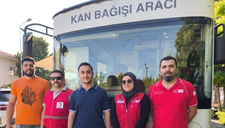 ​AK Gençlik Arifiye’de Kan Bağışı Kampanyasına destek verdi