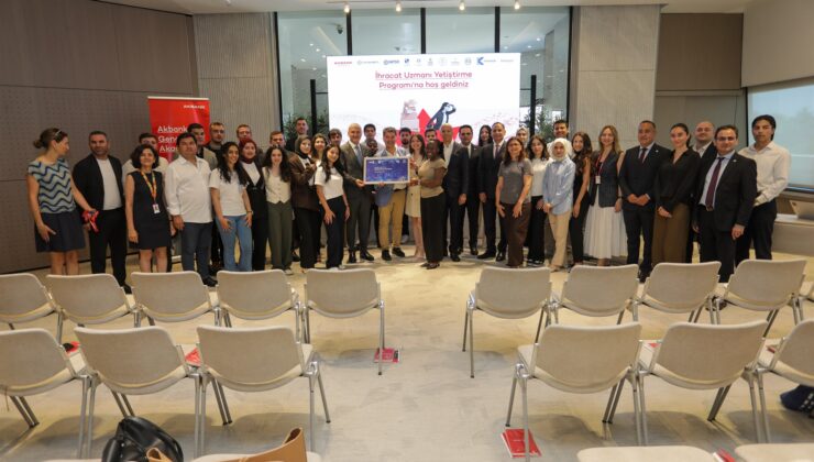 İhracat Uzmanı Yetiştirme Programı Başarıyla Tamamlandı