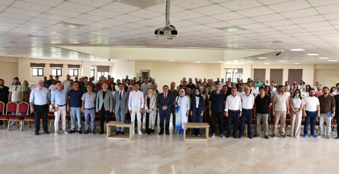 Sakarya’da Eğitim Kurumları Yönetici Yetiştirme Programı Başladı