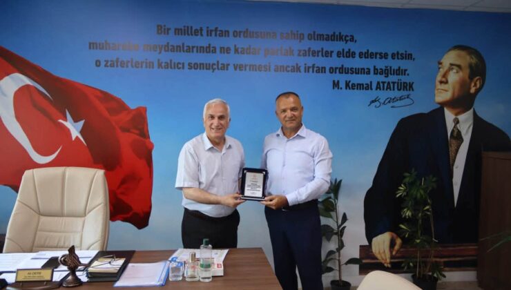 İlçemizden Ayrılan Okul İdarecilerine Teşekkür Belgesi verildi