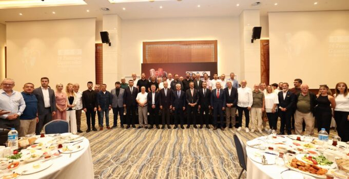 Sakarya protokolü ile basın mensupları bir araya geldi.