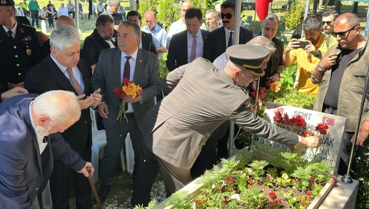 15 Temmuz Şehidimiz GÖKBAYRAK,mezarı başında anıldı