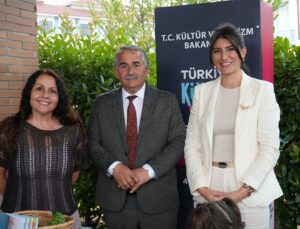 Yazar Gönül Simpson ile Türkiye Kültür Yolu Festivali etkinliği ilçemizde gerçekleşti