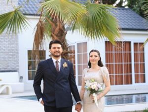 Çetin ve Özdemir ailelerinin mutlu günü! Elif ile Utkucan evleniyor