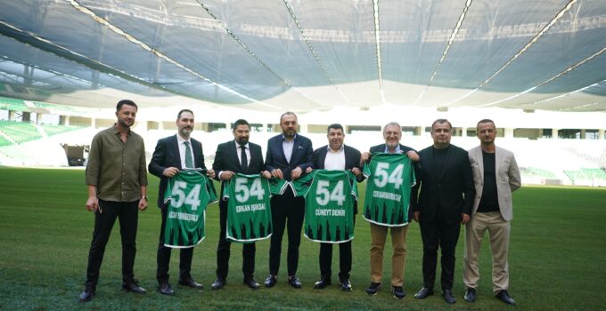 Sakaryaspor Taraftarına Özel “Poliçem Yeşil Siyah” Projesi Başladı