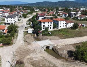 Yukarı Kirazca Bağlantı Yollarında Çalışmalar Sürüyor: 2 Yeni Köprü Yapılıyor