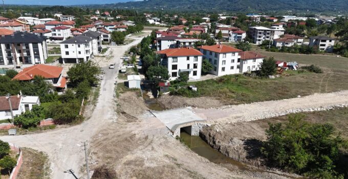 Yukarı Kirazca Bağlantı Yollarında Çalışmalar Sürüyor: 2 Yeni Köprü Yapılıyor