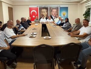 Ak Parti Arifiye’de İlçe Yönetim Kurulu ve Danışma Meclisi Toplantısı gerçekleşti