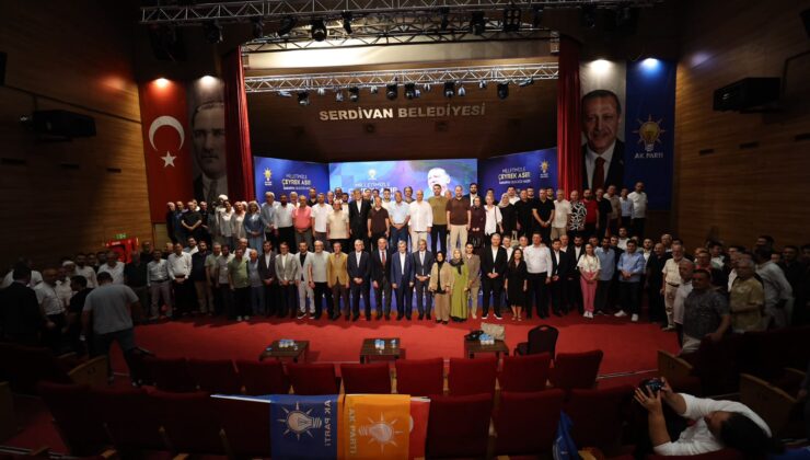 AK Parti Sakarya’da 25. Yılını Kutladı