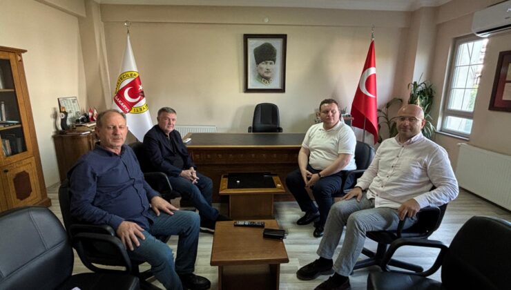 Milletvekili Muhammet Levent Bülbül, Sakarya Gazeteciler Cemiyeti’ni ziyaret etti