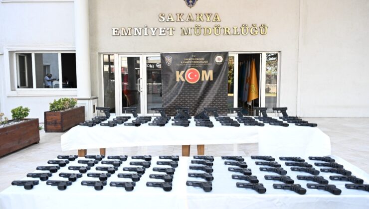 Silah Sevkiyatı Arifiye’de gerçekleştirilen operasyonla durduruldu!