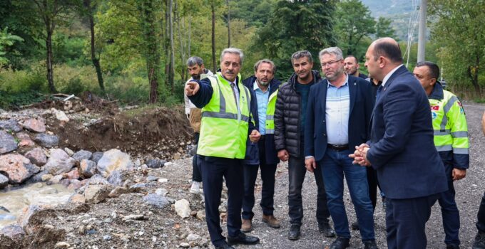 Başkan Alemdar “Tahribatı ortadan kaldırmak için aralıksız mesai harcıyoruz”