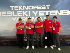 TEKNOFEST 2026’da Sakarya Rüzgârı: O Lise Türkiye Birincisi Oldu!