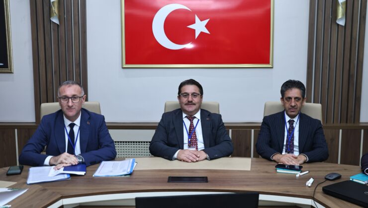İl ve İlçe Yöneticileriyle Eğitim Gündemi Değerlendirildi