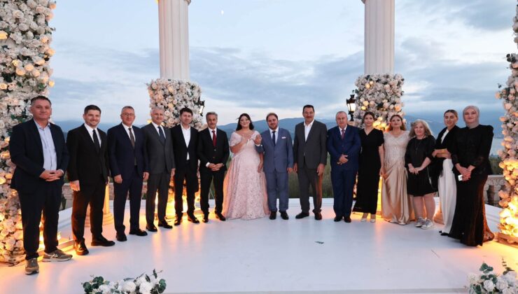 Behlül Bayrak kızını nişanladı