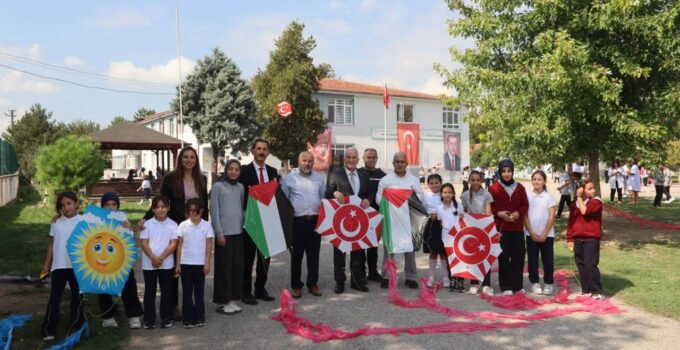 Uçurtmalar Hacıköy’de Gazze’deki Çocuklar İçin Gökyüzüne Yükseldi