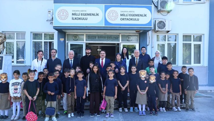 İl Millî Eğitim Müdürü Coşkun Bakırtaş’tan Milli Egemenlik İlkokulu ve Ortaokuluna Ziyaret