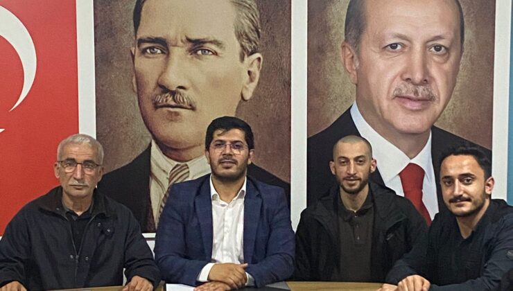 AK Parti Arifiye Haftalık Olağan Yönetim Kurulu Toplantısını Gerçekleştirdi