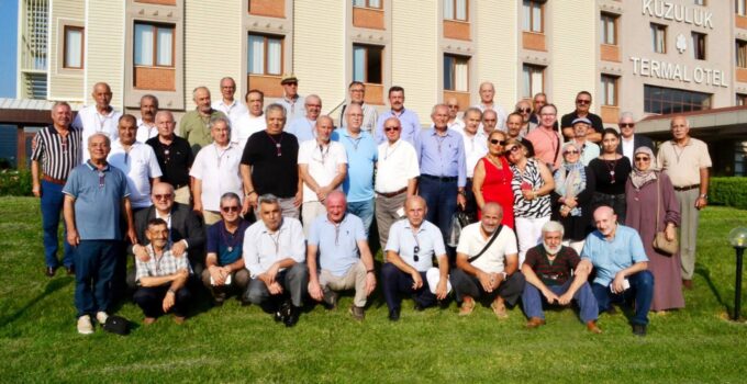 Arifiye Mezunları başlangıcın 50.yılını İhlas Kuzuluk Termal Otelde kutladılar