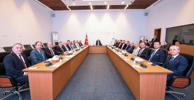 16 İlçe Belediye Başkanı ile AKOM’da koordinasyon ve istişare toplantısı