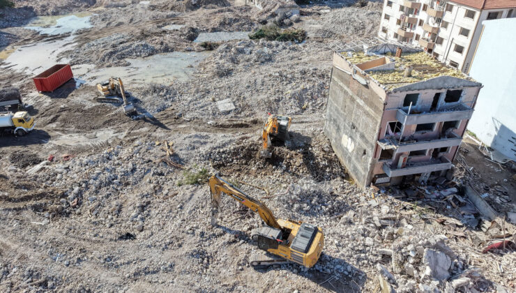Kentsel dönüşümde 1 ayın bilançosu açıklandı: 45 yapı yıkıldı
