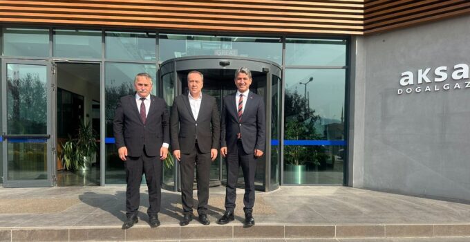 Milletvekili Murat Kaya ve Başkan Karakullukçu’dan Karaçam’a Doğalgaz Sözü