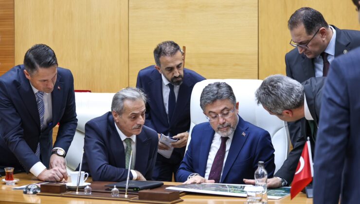 Bakan Yumaklı’dan Sakarya’ya destek: “Gerekli desteği vermeye hazırız”
