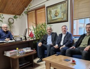 Dostluk ve Vefa Buluşması: Arifiye Belediyesi Yöneticilerinden Mehmet Taştan’a Ziyaret