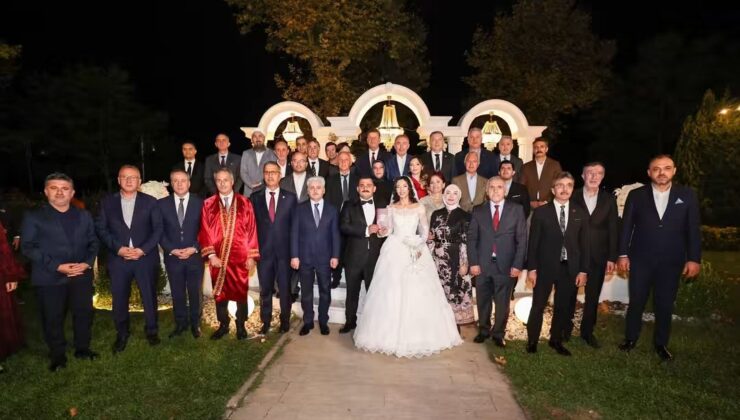 <br>Arifiye’de Mutluluğa Atılan İmza: Karakullukçu ve Duran Ailelerinin Mutlu Günü