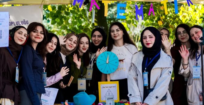 SAÜ’de Öğrenci Toplulukları Tanıtım Günleri Sona Erdi