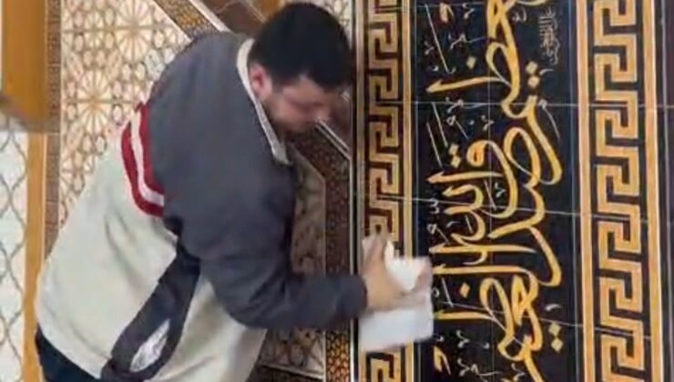Arifiye AK Gençlik’ten Camiler ve Din Görevlileri Haftası’nda Anlamlı Hizmet