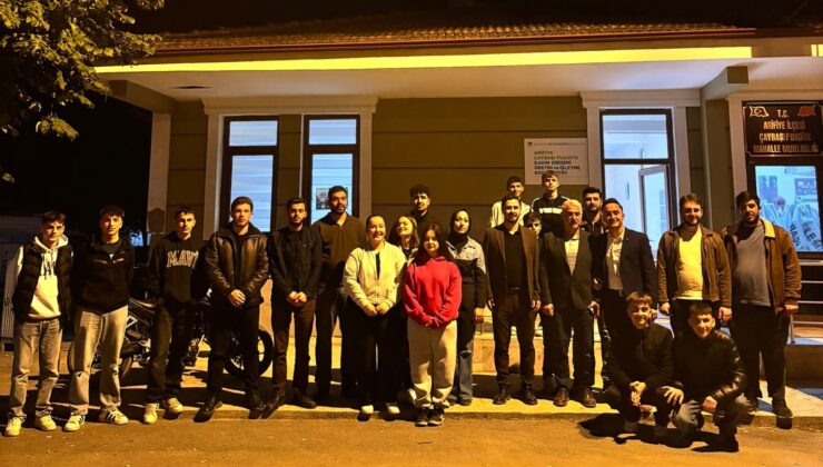 AK Gençlik Arifiye’den Çaybaşı Fuadiye Mahallesi’nde Gençlik Programı